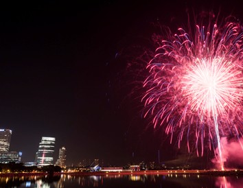 Fourth of July in Wisconsin: 8 Show-Stopping Fireworks Displays