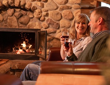 6 Wisconsin Bars Perfect for a Fireside Drink