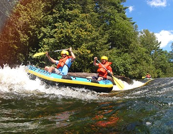 4 Wisconsin Whitewater Rafting Trips for Beginners