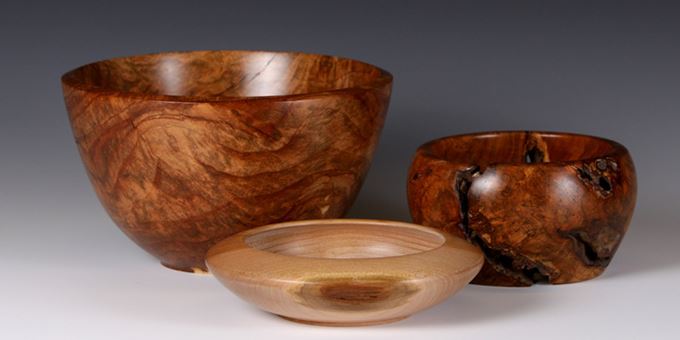 Fine wood turnings by Jeremy Pyatskowit. Visit Orchid Land Pottery on the tour and see Jeremy demonstrating how he turns wood into art.