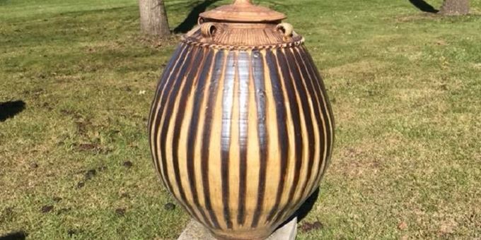 Large pot on display at Cambridge Woodfired Pottery