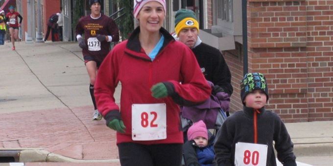 Dickens of A Run 5k during Victorian Holiday Weekend