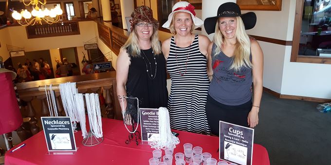 Every year features a unique theme for Ladies Night Out, such as Big Hats and High Heels.  What a fun way to enjoy the evening!