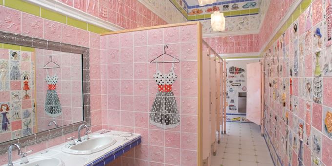 Six world famous washrooms have been featured on the Travel Channel.