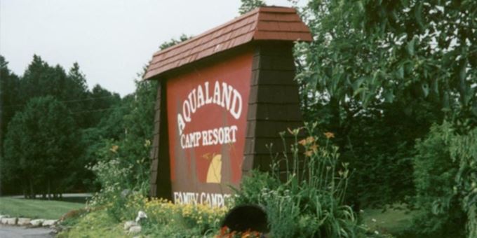 Located right in the heart of beautiful Door County, Aqualand Camp Resort offers a friendly serene atmosphere for families to enjoy a pleasant camping experience.
