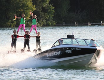 Enjoy a water ski show on the Chain O&#39; Lakes in Waupaca.