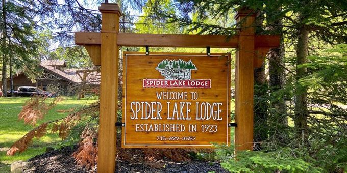 Spider Lake Lodge