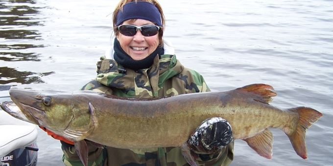 Late Fall Musky Fishing on a Phillips Area Lake