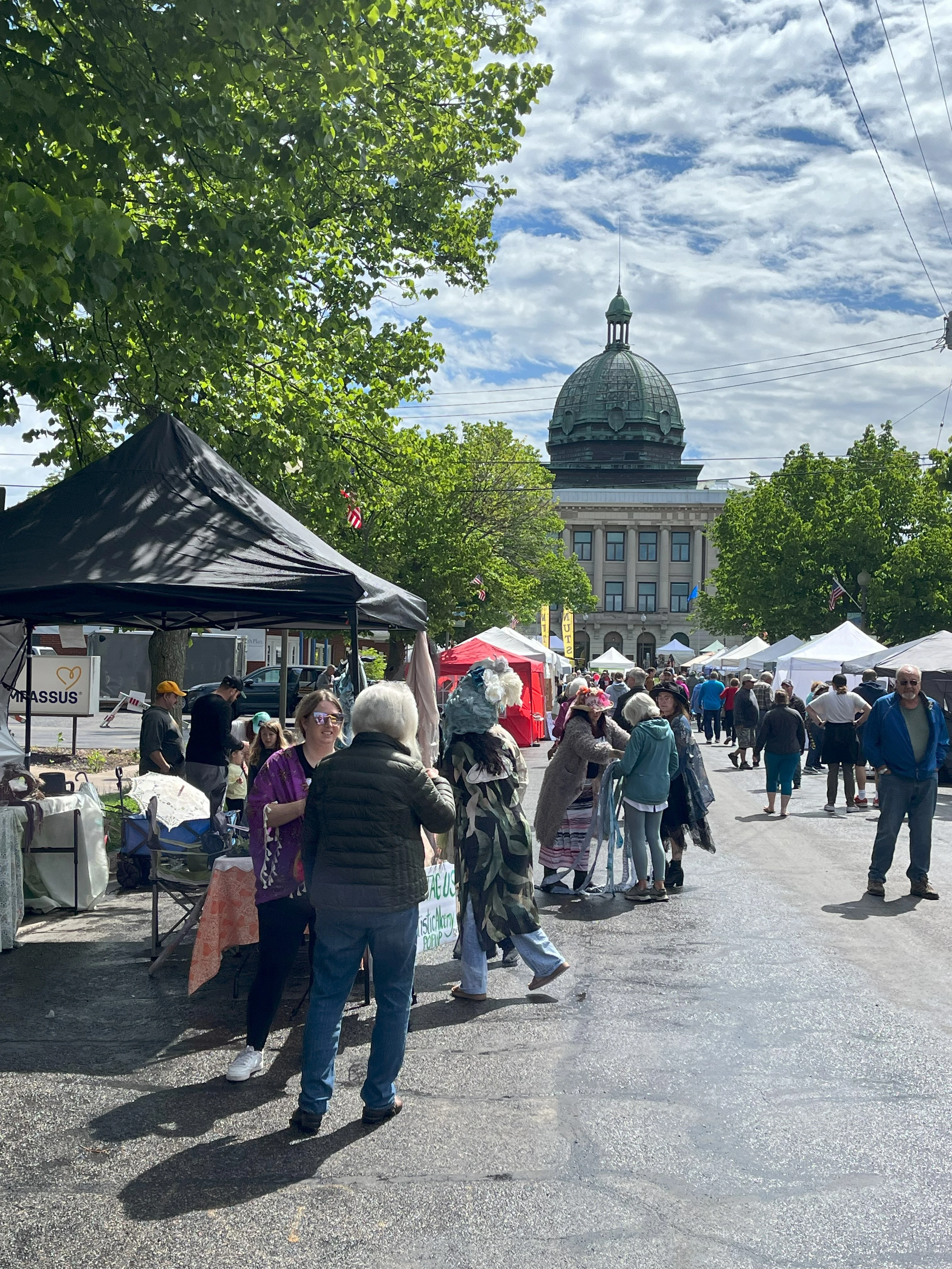 Art Fair on the Courthouse Lawn