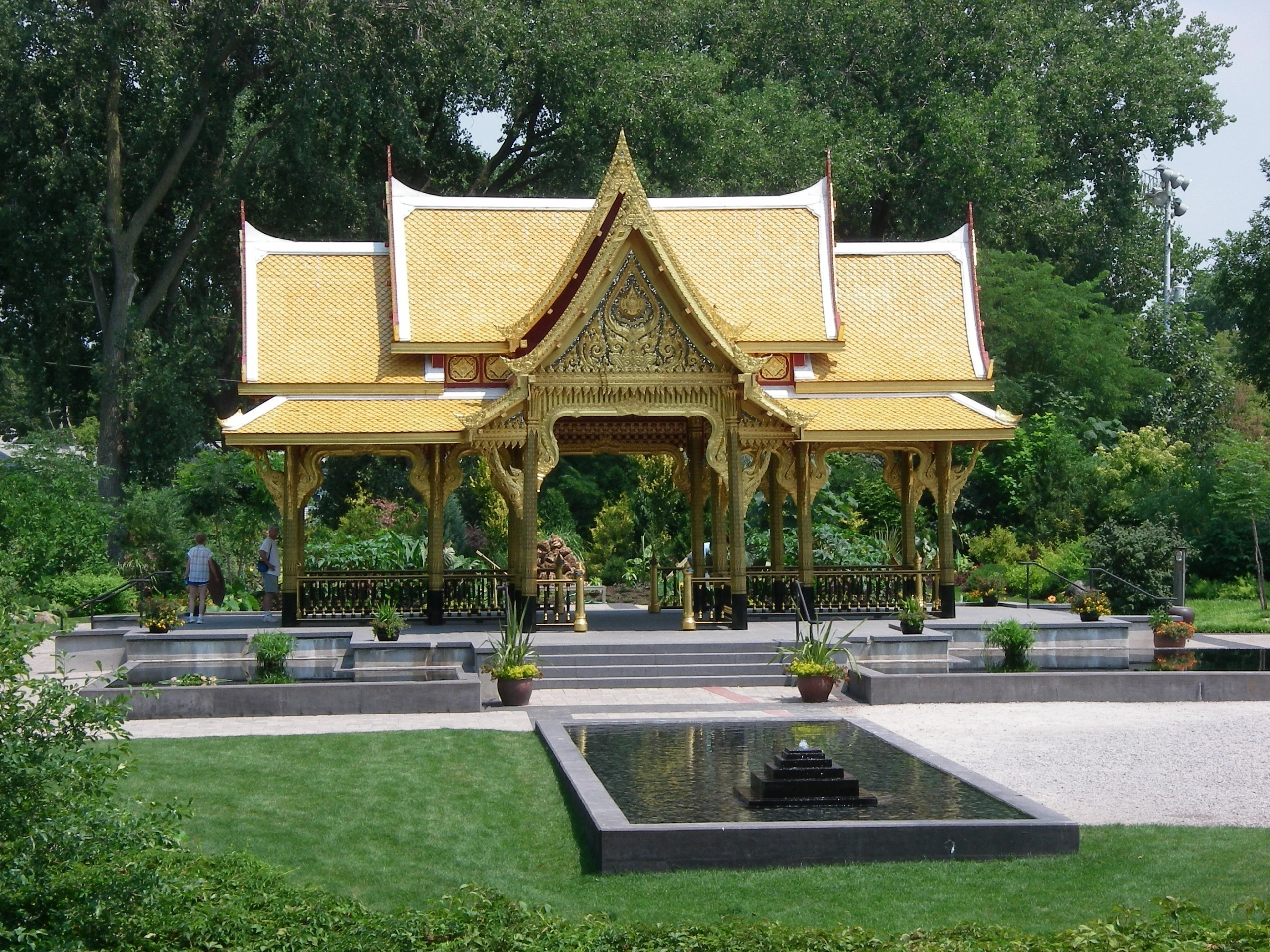 Olbrich Botanical Gardens & Bolz Conservatory | Travel Wisconsin
