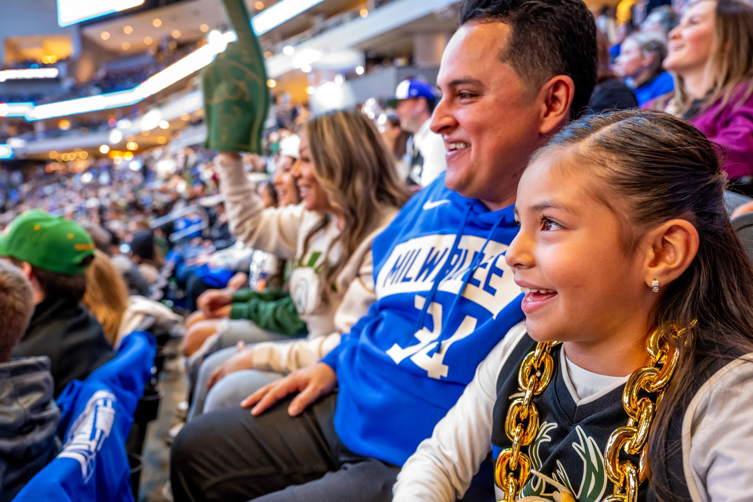 115-Father And Daughter Bucks Game-Fiserv Forum-Milwaukee