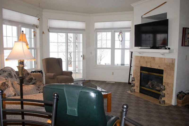 Horseshoe Bay Club Cottages | Travel Wisconsin
