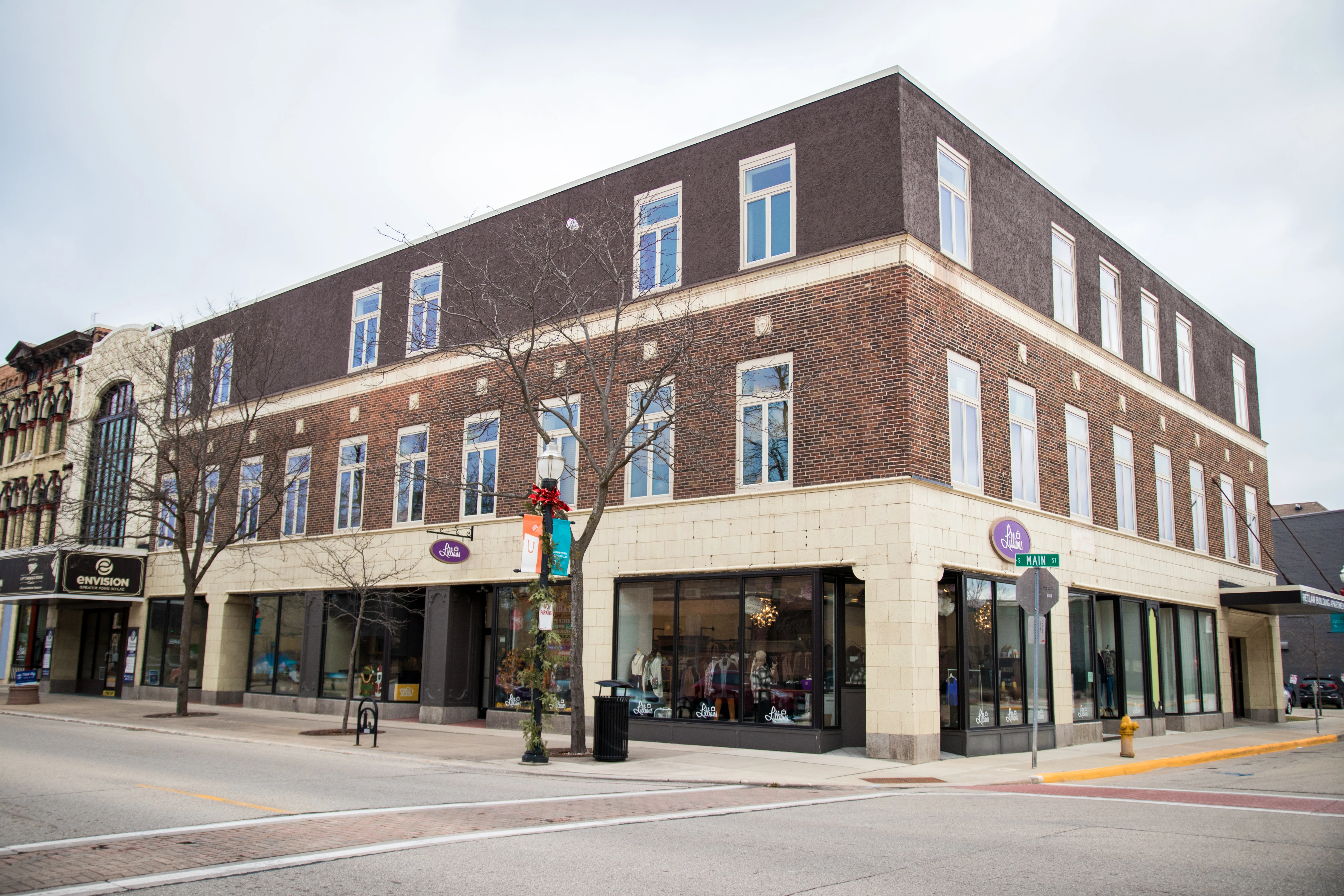 Lillians of Fond du Lac | Travel Wisconsin Lillians of Fond du Lac | Travel Wisconsin