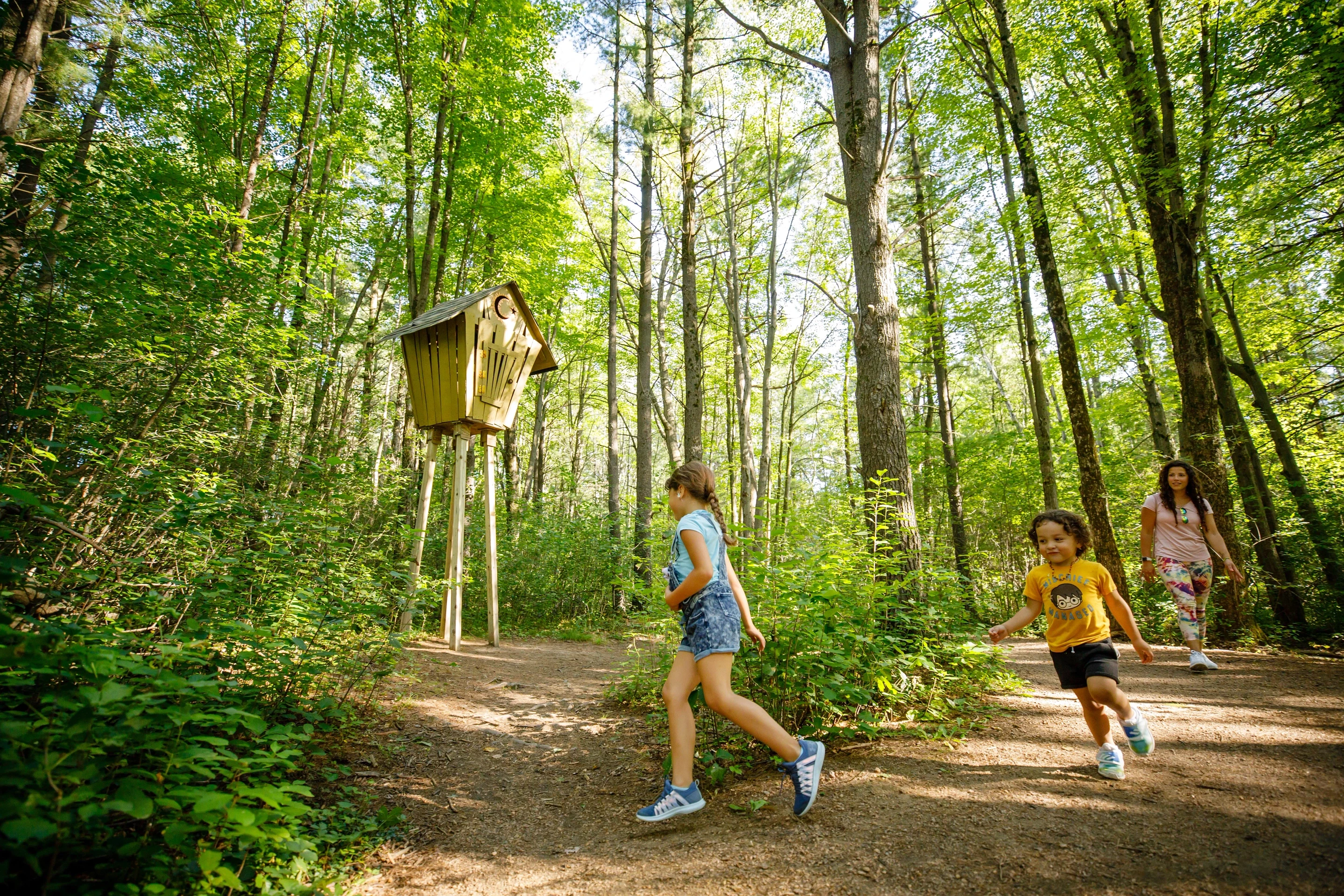 237 Family Exploring Stevens Point Sculpture Park and Green Circle Trail
