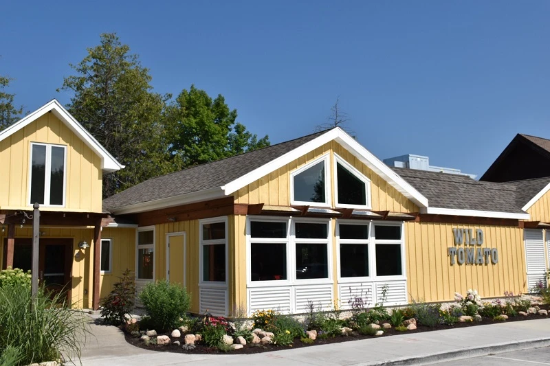 Wild Tomato Wood-Fired Pizza & Grille | Travel Wisconsin