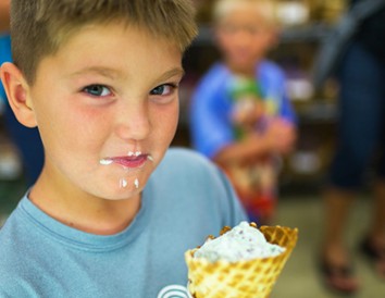 The Inside Scoop: 6 Iconic Ice Cream Stands in Wisconsin