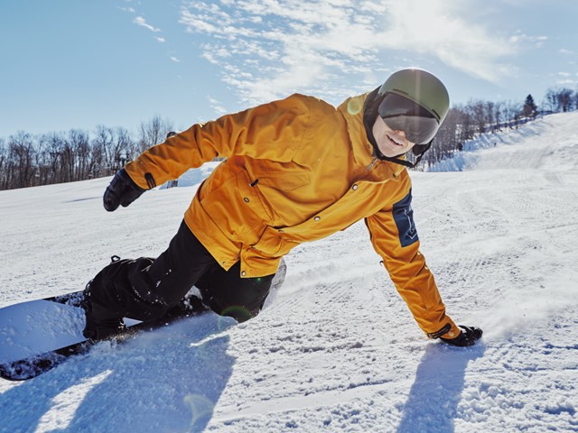 5 Top Spots for Downhill Fun in Wisconsin