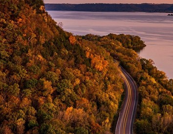 2 River Road Trips Perfect for Fall