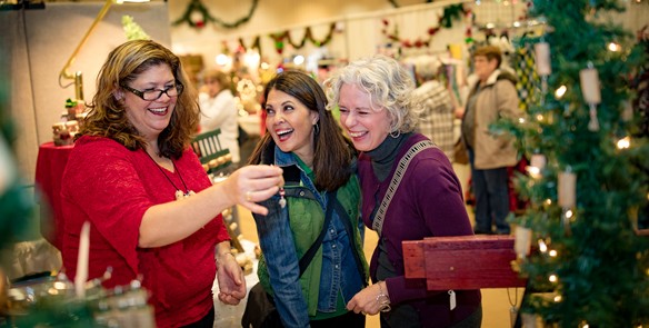 Wisconsin Arts & Crafts Fairs For Every Season