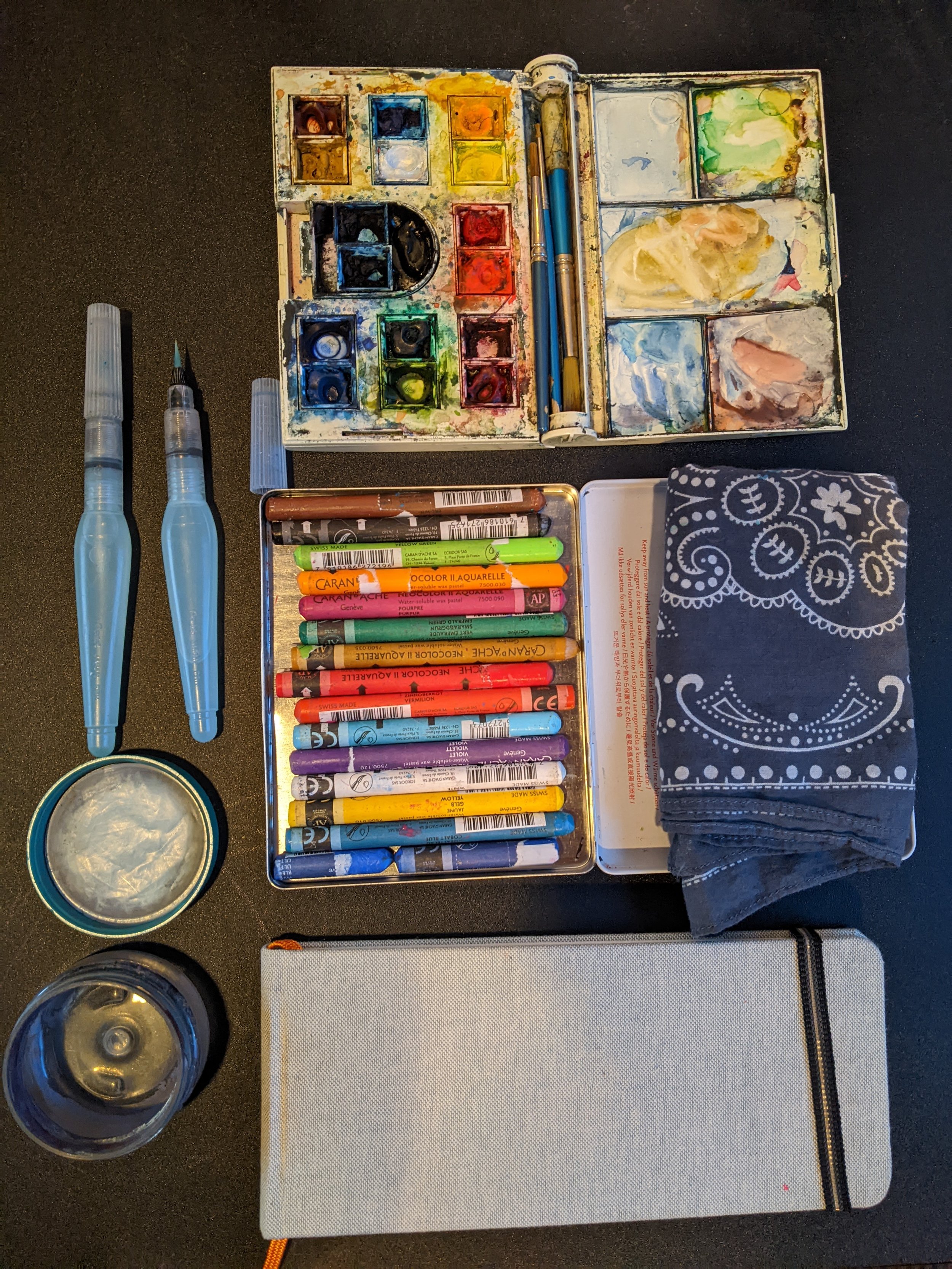 sample traveling sketch set-up