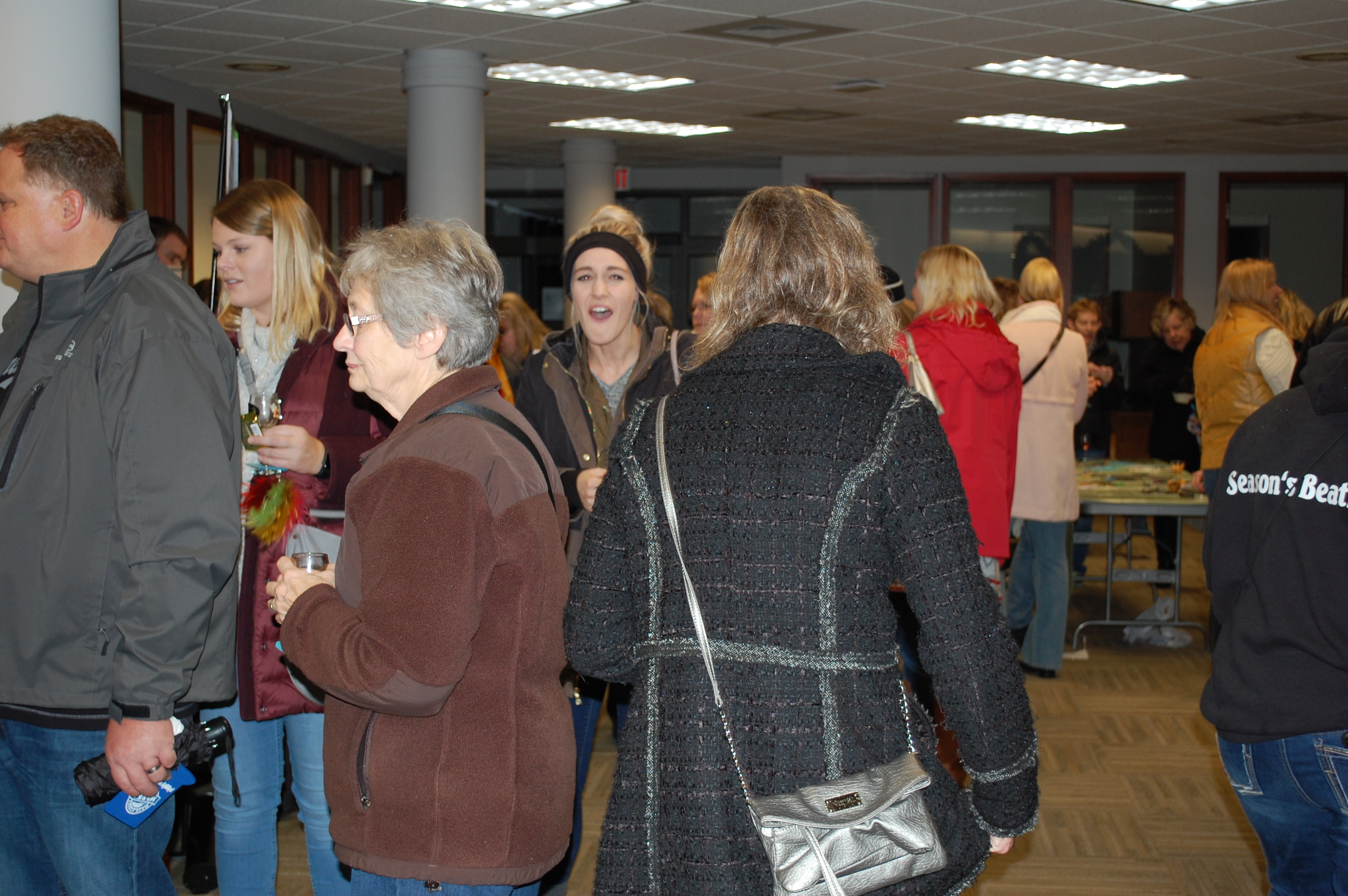 Wine Walk &amp; Shop 2017