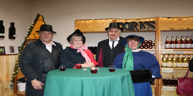 A Dickens of a Christmas!