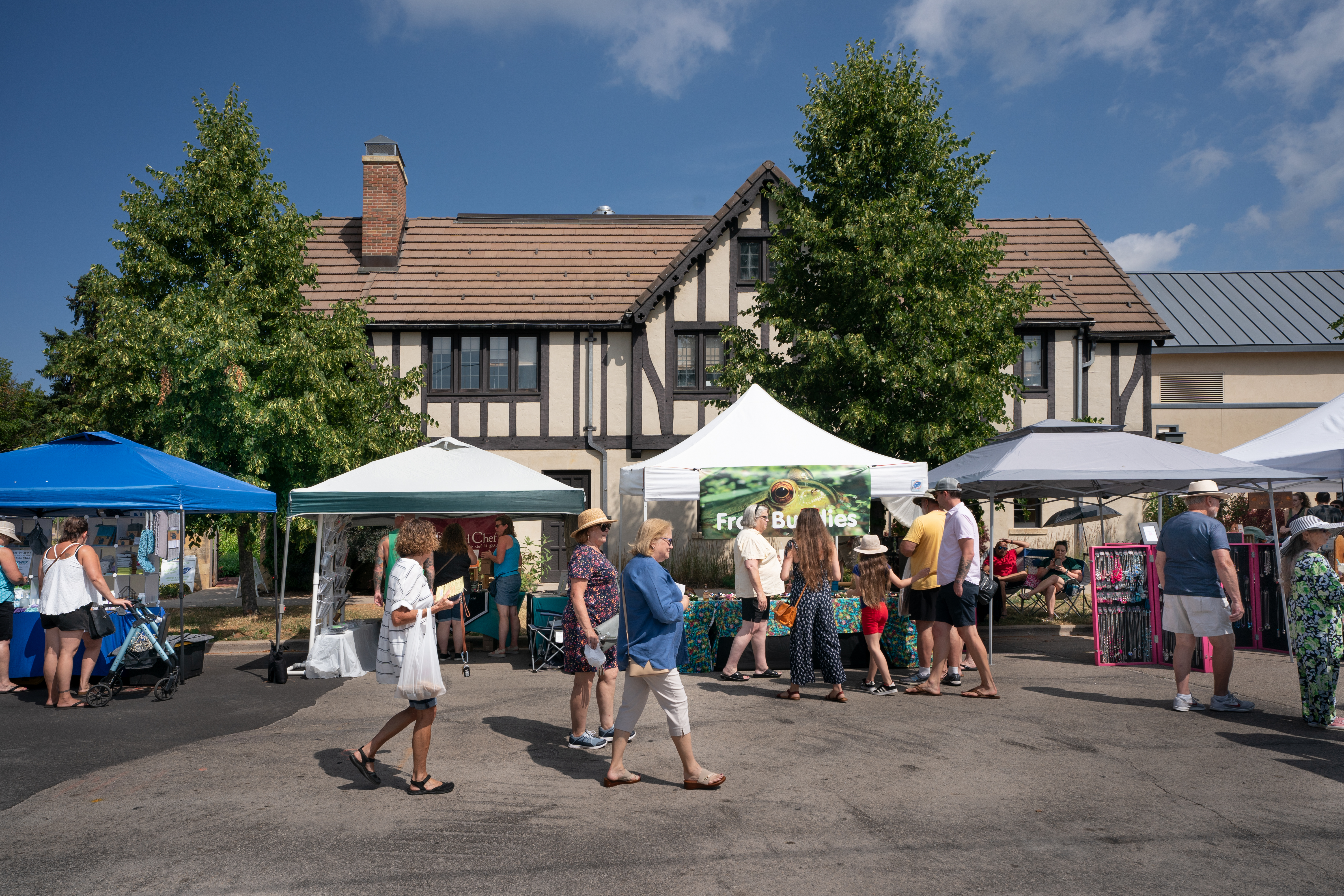 People at Faire on the Green.
