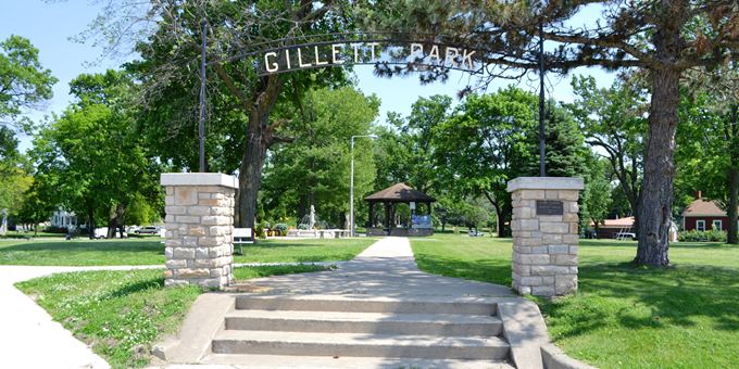 The entrance to Gillett Park, we hope to see you there!