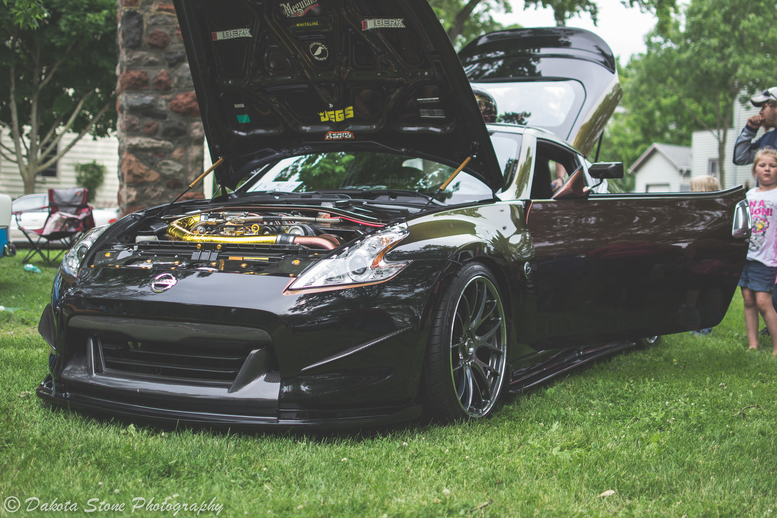 In the shade of the trees at Swan Park