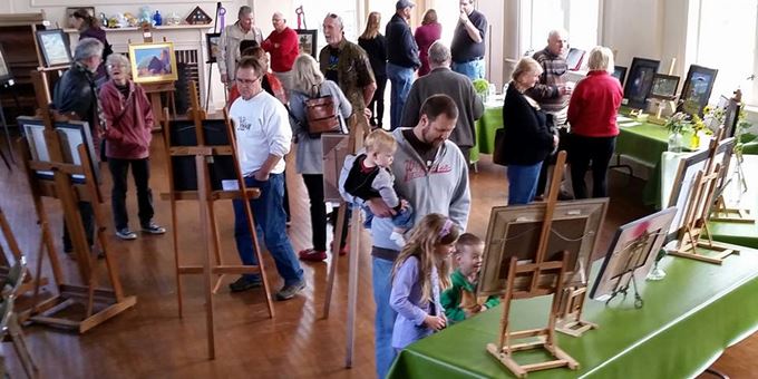 The annual Theodore Robinson Plein Air Art Exhibit attracts admirers and collectors.  The art competition focuses on the immediate Evansville area for subject matter.