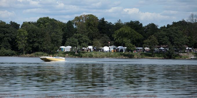 The Festival of the Arts is as picturesque as it gets located in Fowler Park on the shores of Fowler Lake.