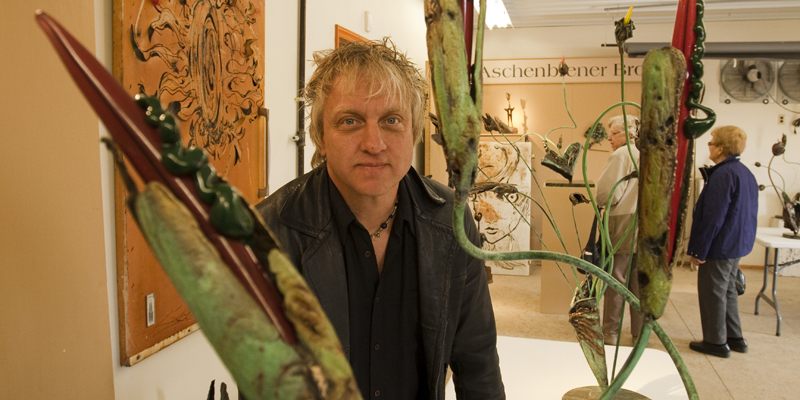 Through the 'lost wax' method of casting bronze, David Aschenbrener rearranges and captures the beauty  and wonder that permeates the natural world.