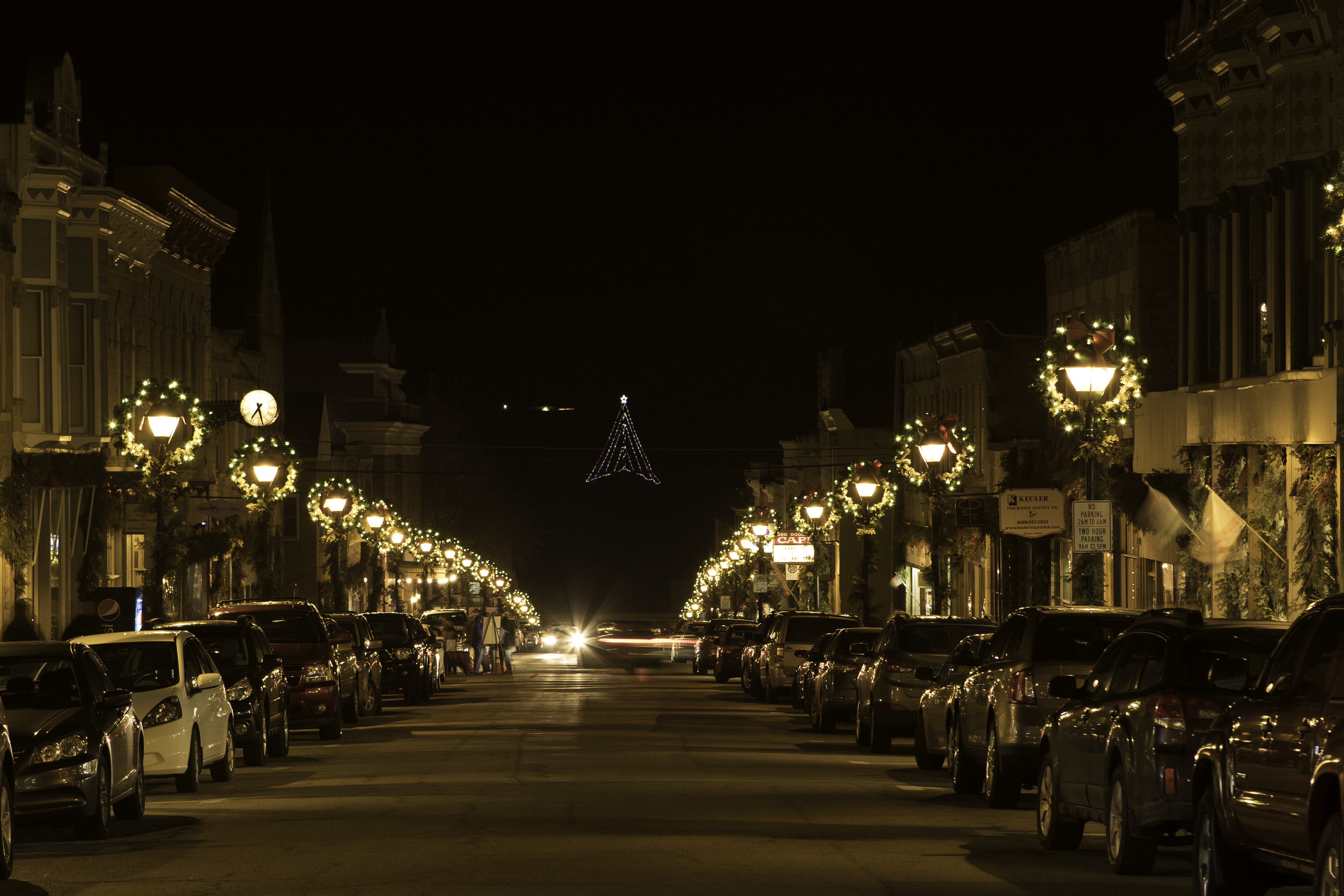 Mineral Point Candlelight Shopping