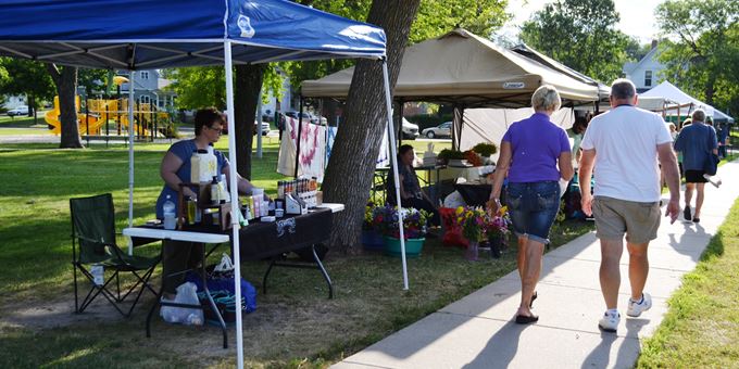 There&#39;s a little something for everyone at the Tomah Farmer&#39;s Market