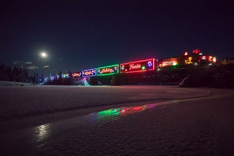 CP Holiday Train Columbus Travel Wisconsin