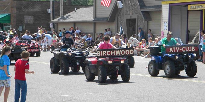 Parade at the Birchwood Bluegill Festival
