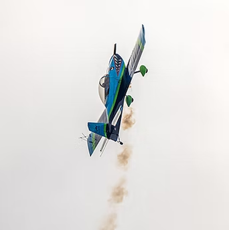 Galen Killam's flying showcases precise, fast-paced, and exciting shows utilizing both positive and negative G maneuvers. He has been flying for over 30 years in 25 different airplanes, and his current plane was actually given to him by his wife as a Christmas present!