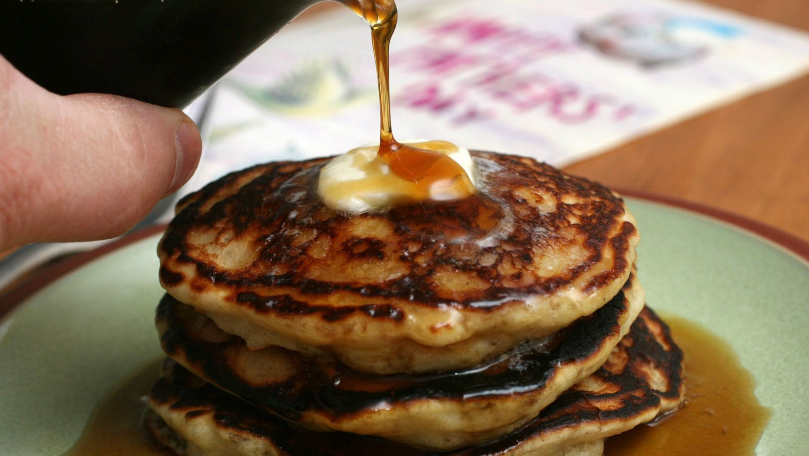 Enjoy a delicious hot pancake breakfast, with your choice of buttermilk or potato pancakes!