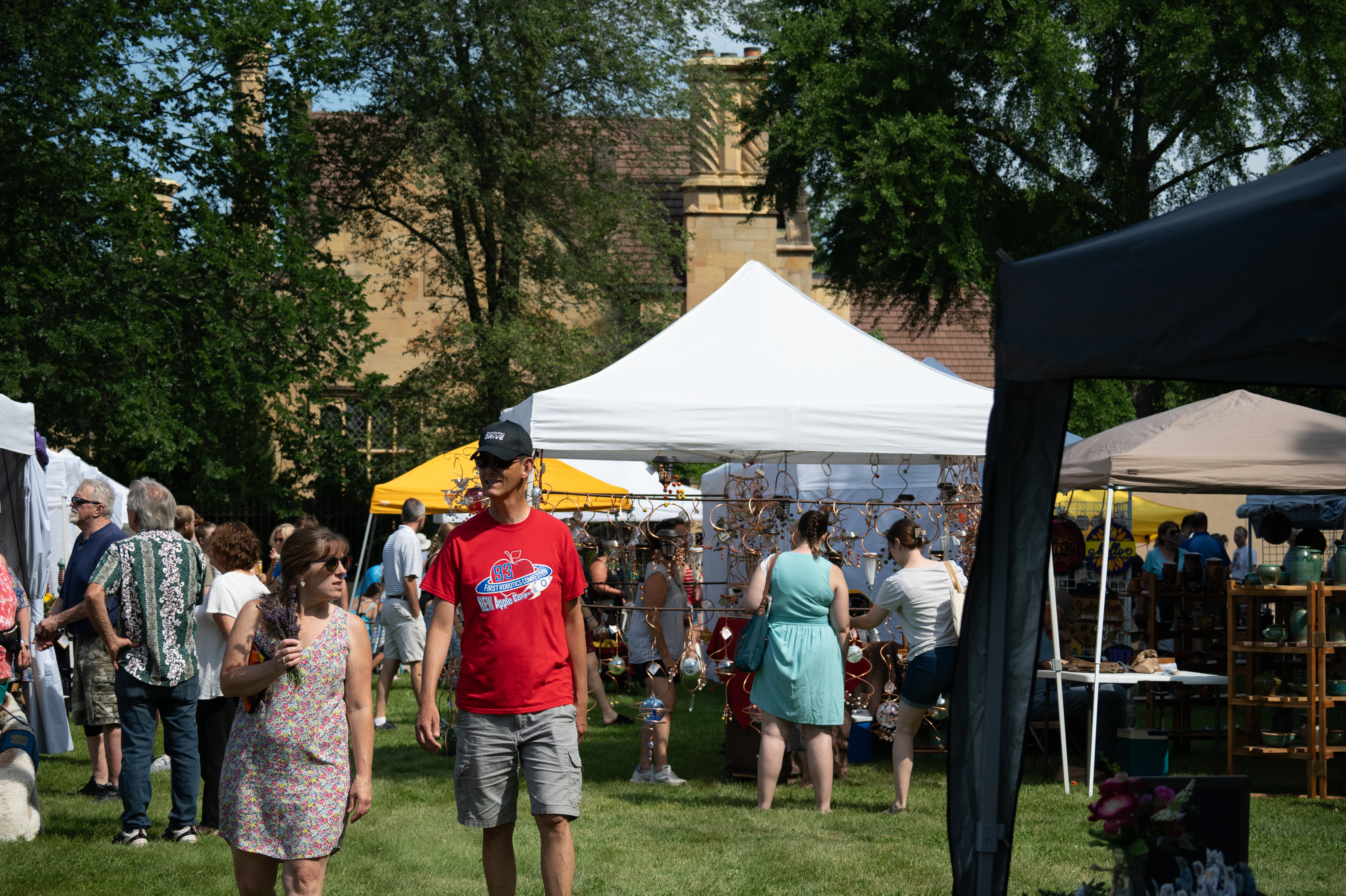 People at Faire on the Green.