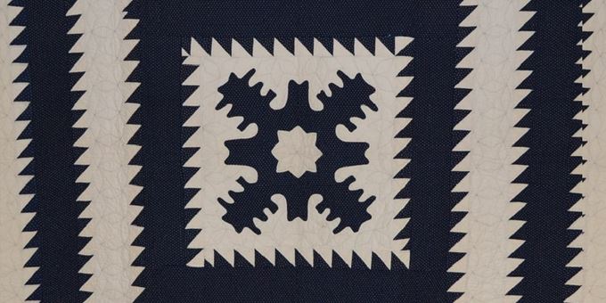 The Winter Quilt Show will feature a special mini-version of the museum&#39;s Infinite Ivory and Blue exhibition.