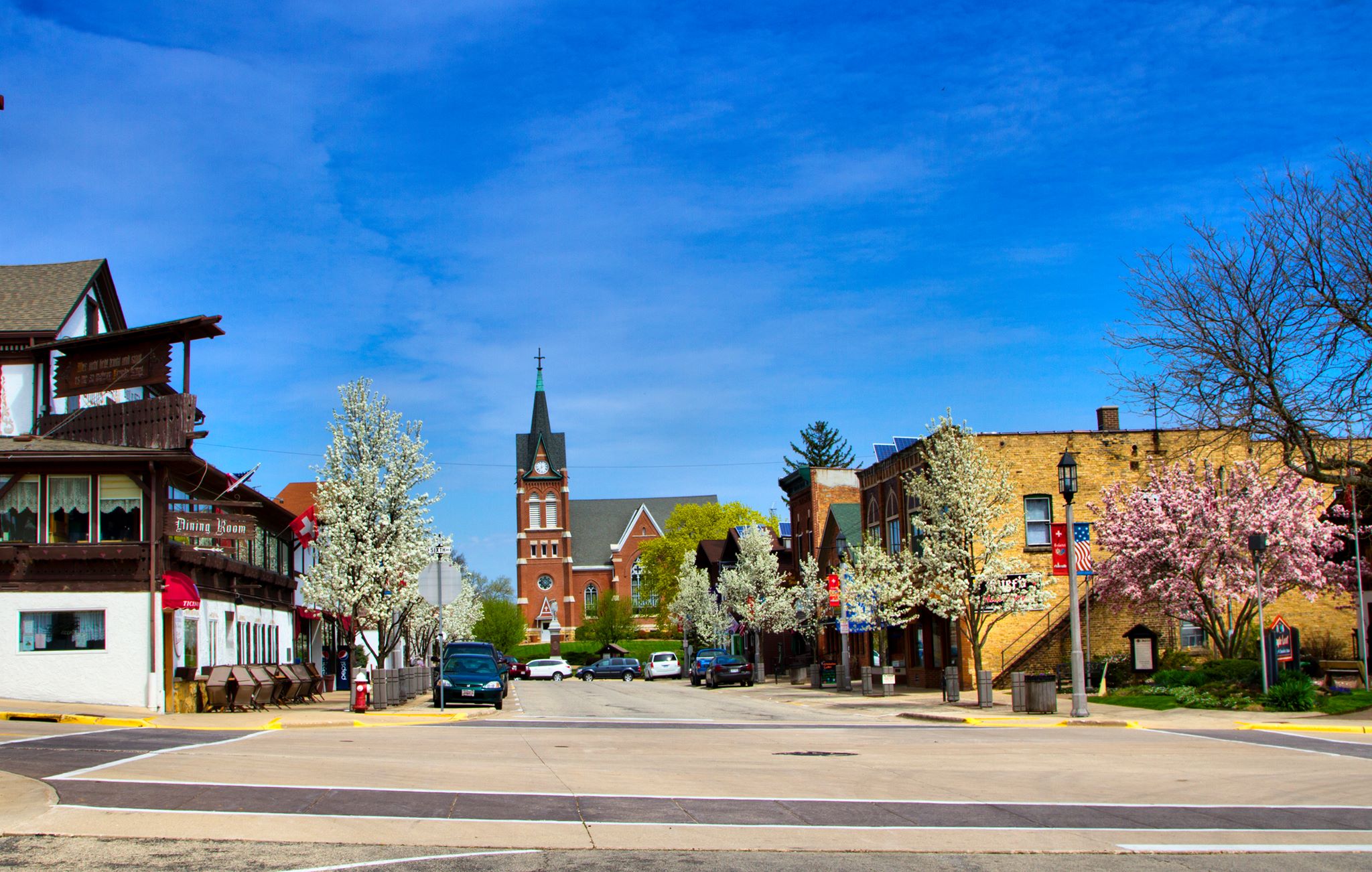 new glarus tours