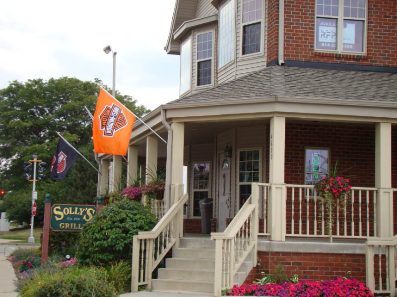 Solly's Grille