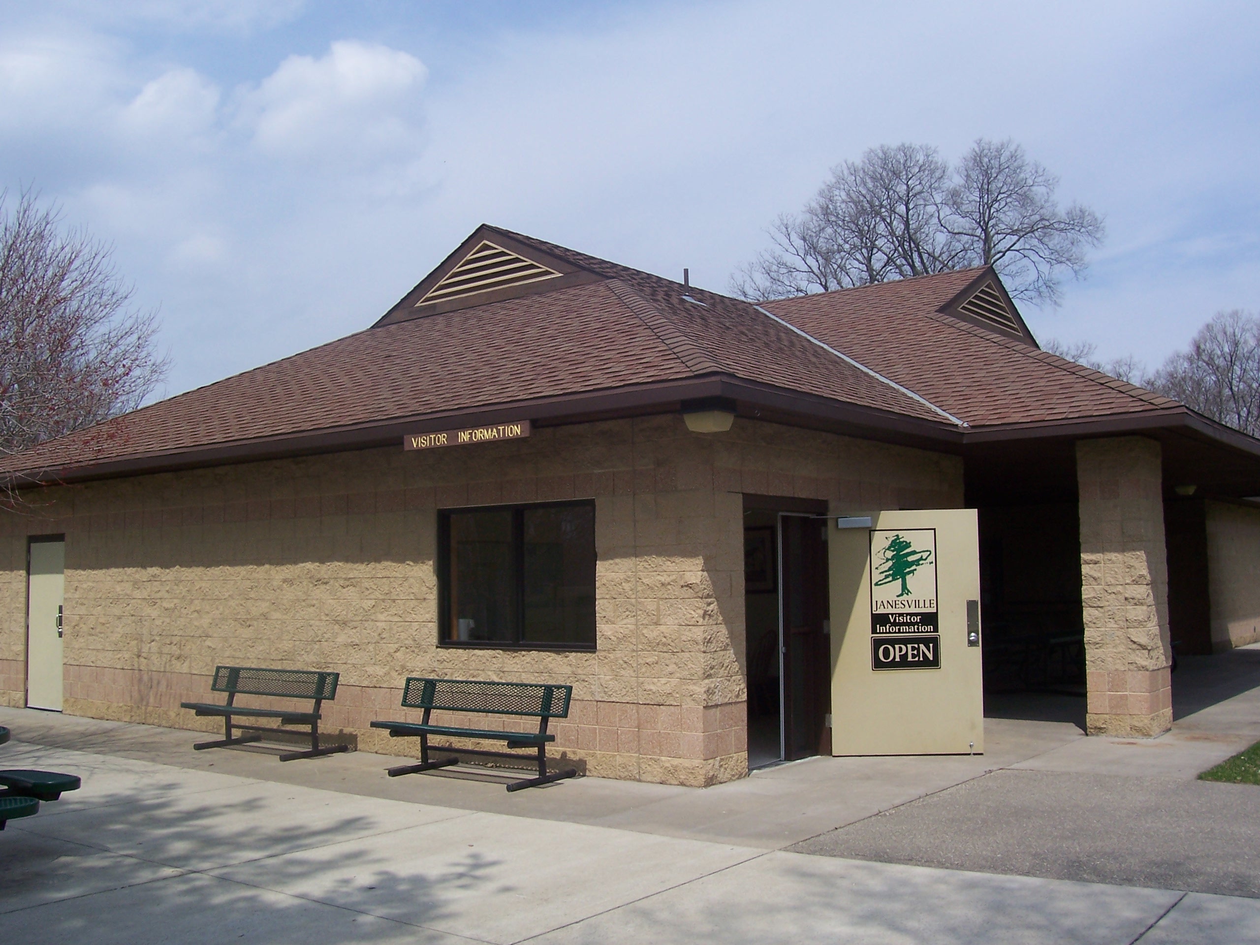 Visitor Information Center Exterior