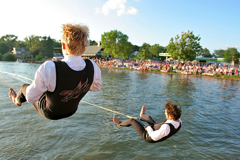Pewaukee Lake High Flyers