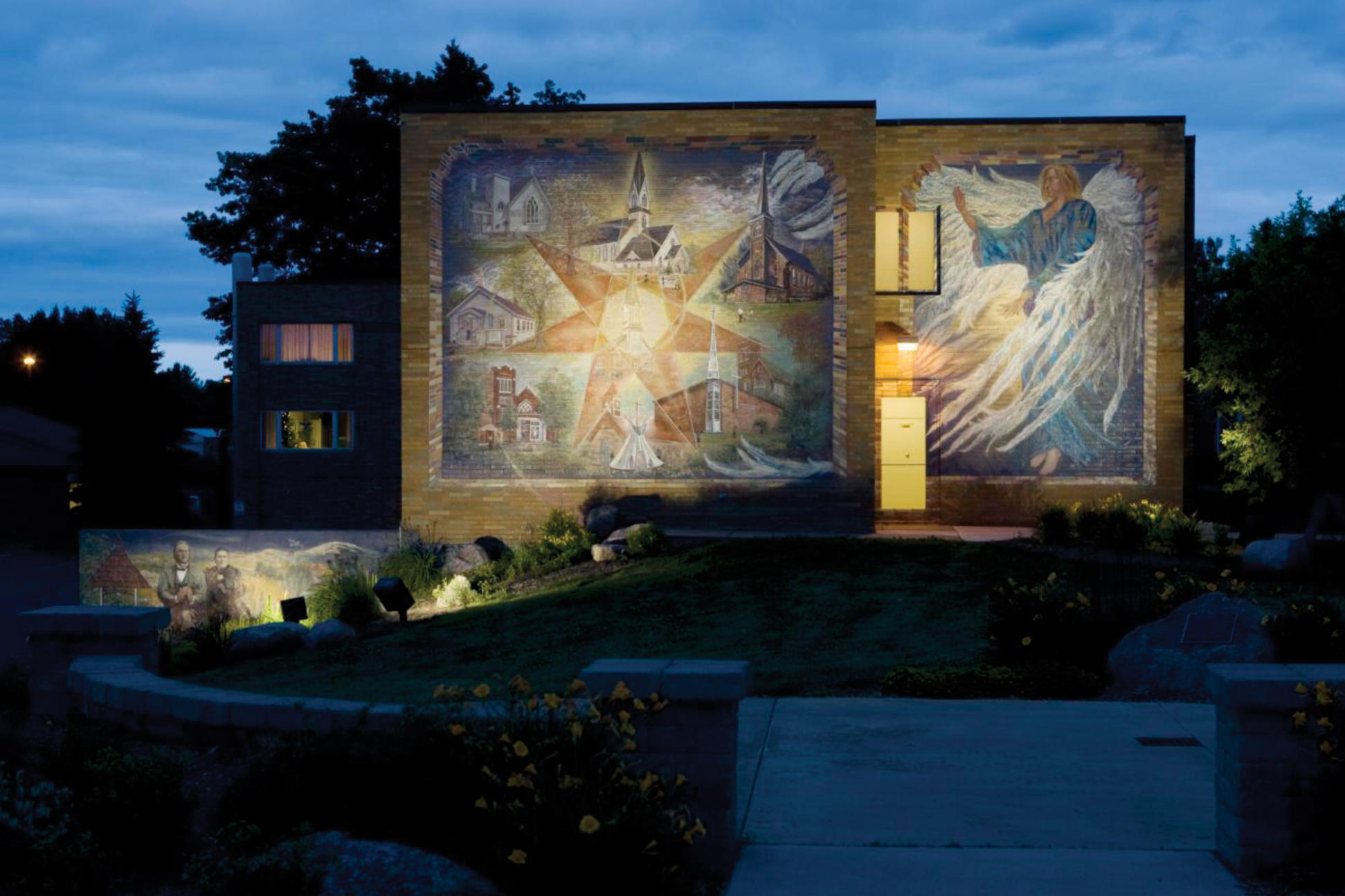 WOW Mural_Homme Home night