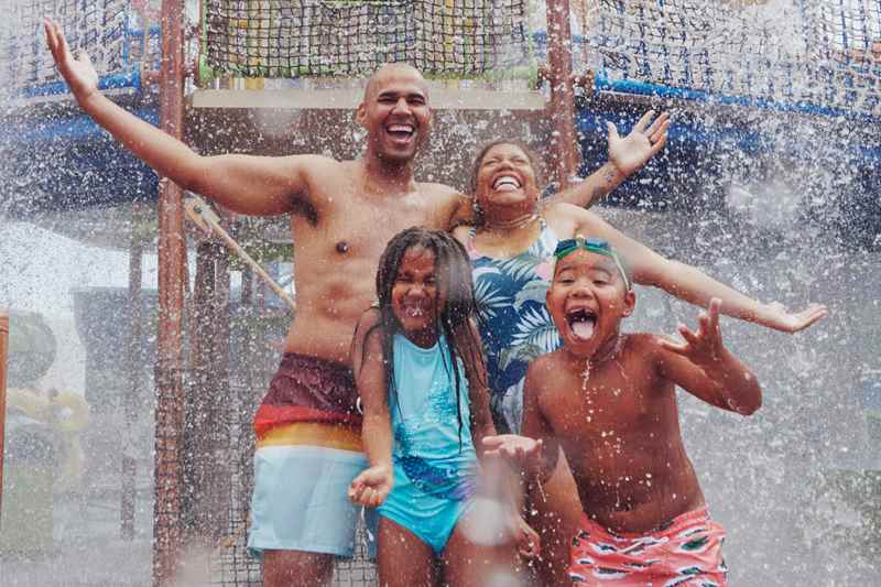 Family Has A Fun Day At The Kalahari Resort Waterpark In Wisconsin Dells