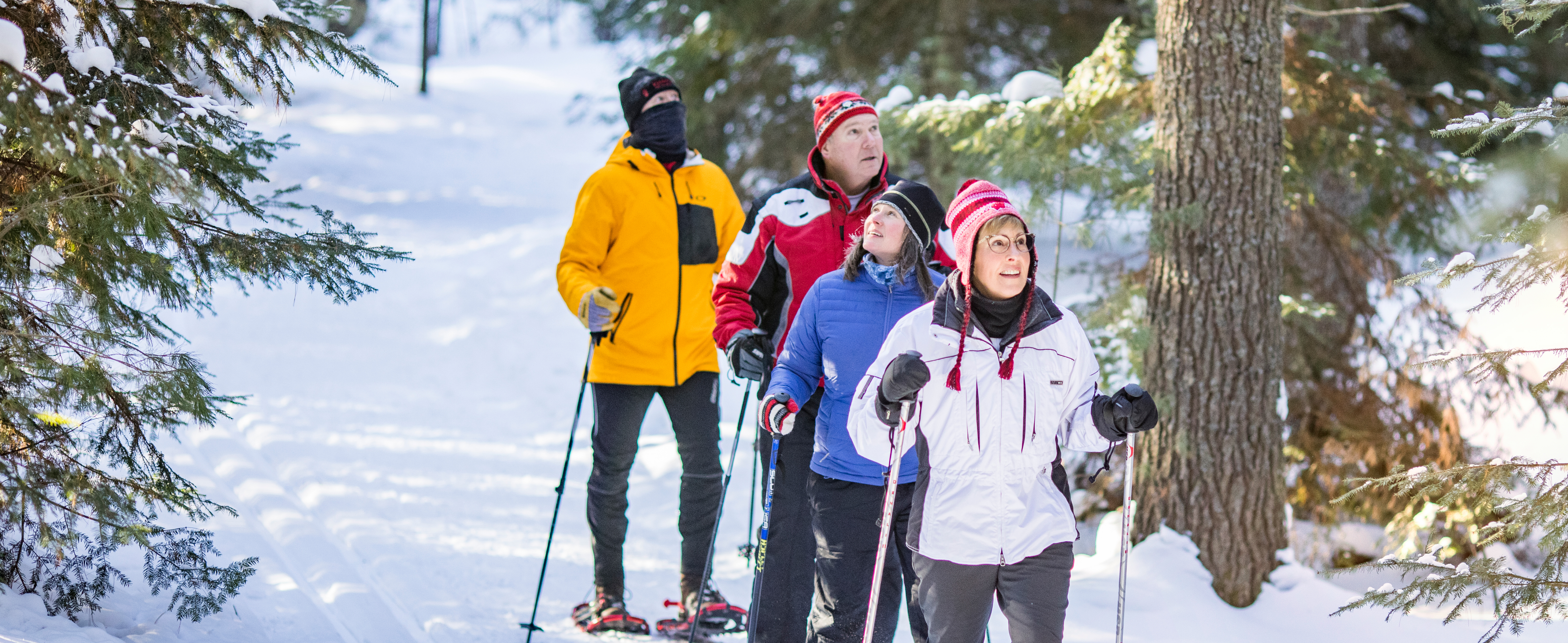Outdoor Activities - 013 Friends Snowshoeing