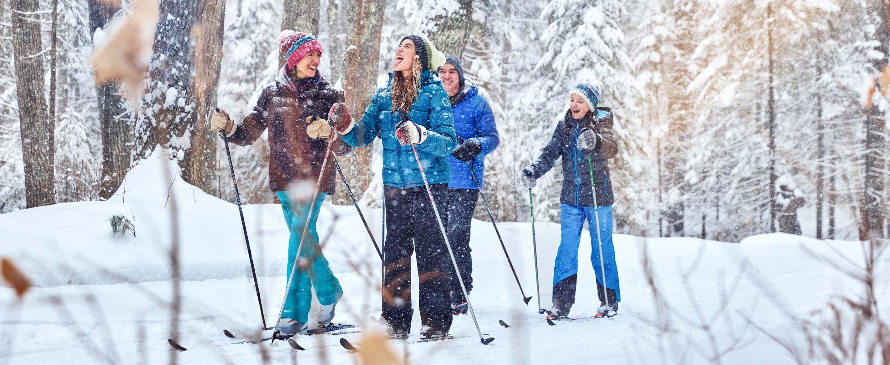 097 Family Enjoys Cross Country Skiing in the Snow