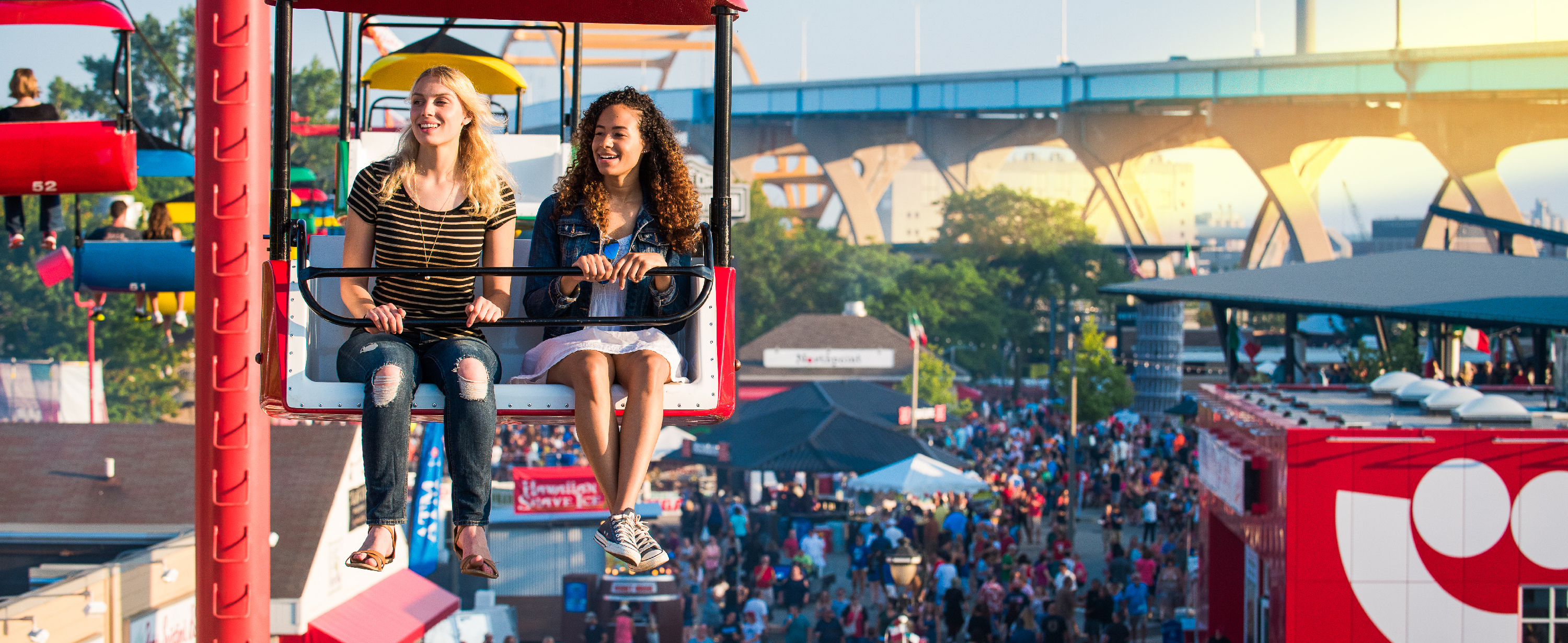 Summerfest-Friends on Sky glider