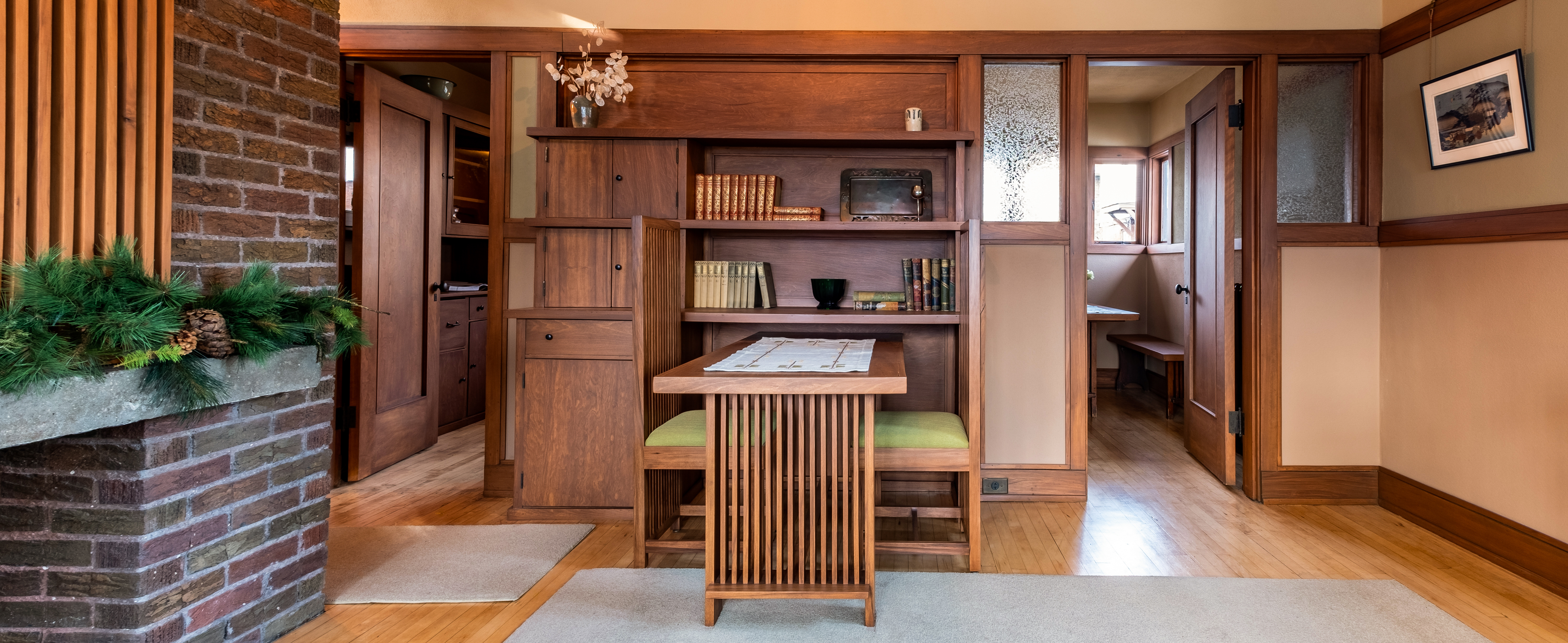 Living room in Burnham Block